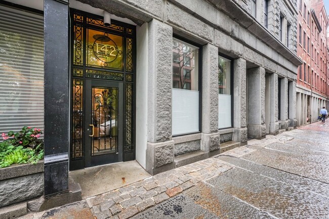 Foto del edificio - 146 Commercial St