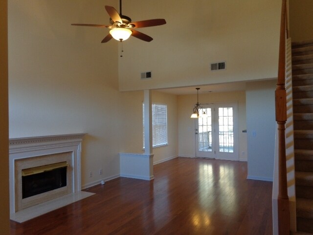 Building Photo - 605 Daniel Court