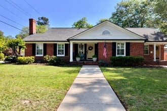 Building Photo - 637 Columbus Dr