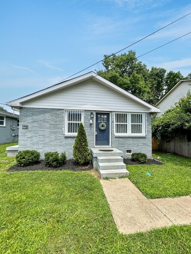 Primary Photo - 1728 17th Ave N