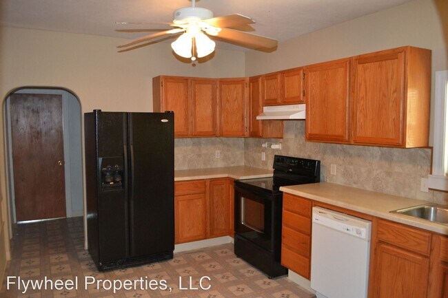 Foto del edificio - 3 br, 1 bath House - 813 Lincoln Street