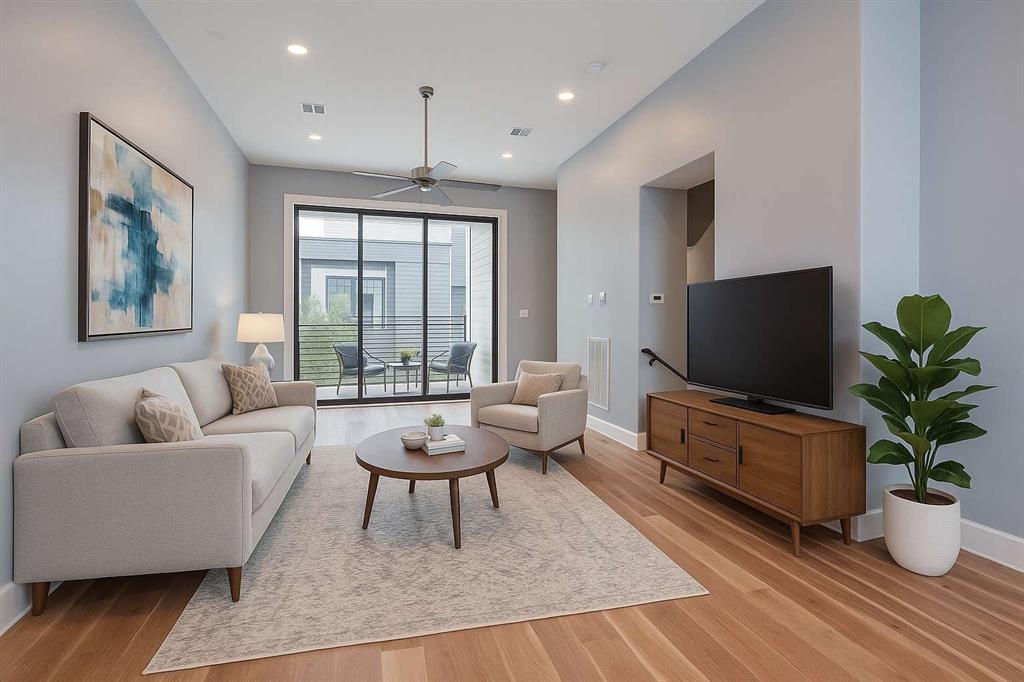 Foto principal - 2620 Rusk St