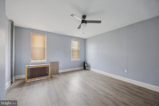 Foto del edificio - 4928 W Thompson St