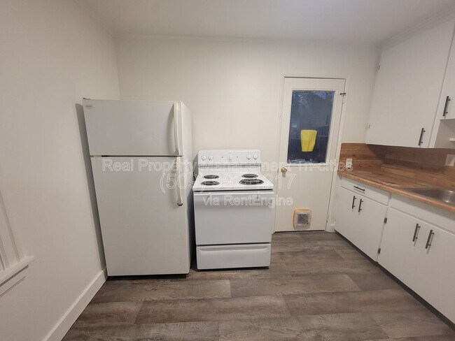 Foto del edificio - 618 S Alder St