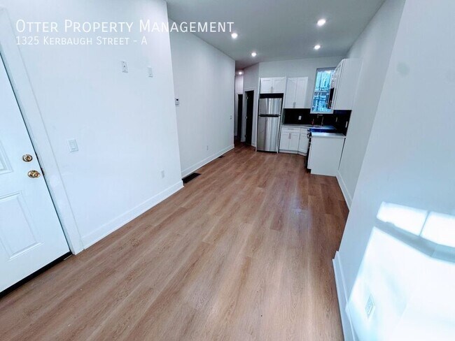 Foto del edificio - 1325 Kerbaugh St