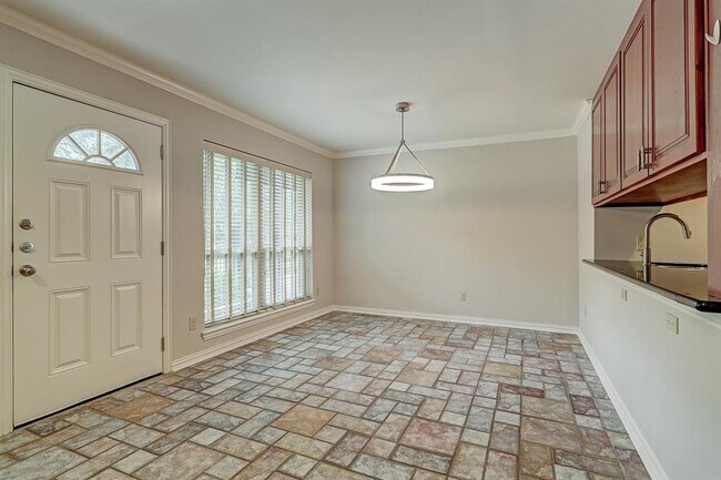 Foto del edificio - 611 Hawthorne St