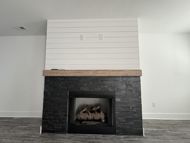 Foto del edificio - 2128 Middlebridge Ct