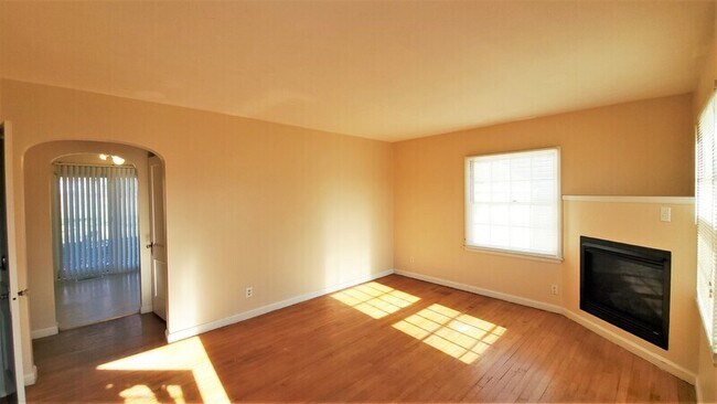 Foto del edificio - 514 36th St NE