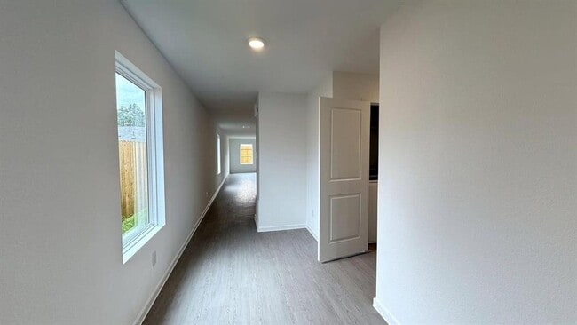 Building Photo - 3128 Twisted Myrtle Dr