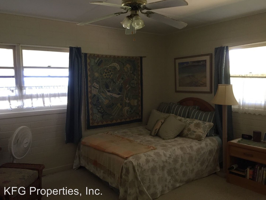 84-525 Upena St, Waianae, HI 96792 - House Rental in Waianae, HI |  Apartments.com