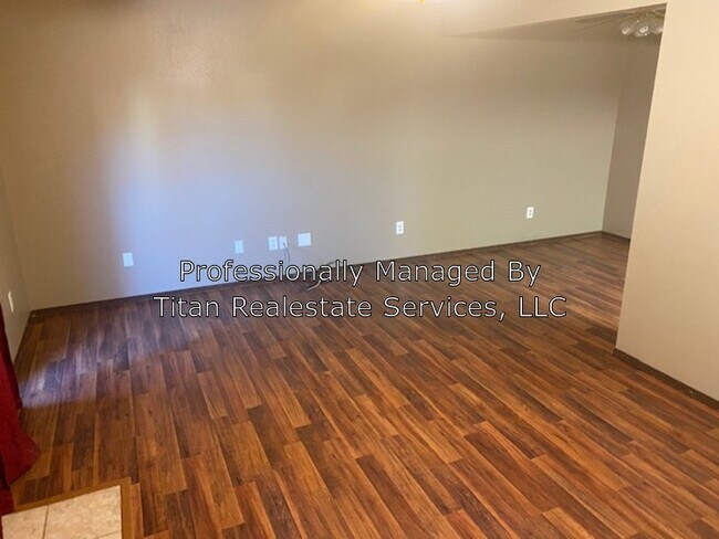 Building Photo - 200 Lodge Dr