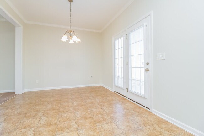 Foto del edificio - 3432 Hamberton Cir