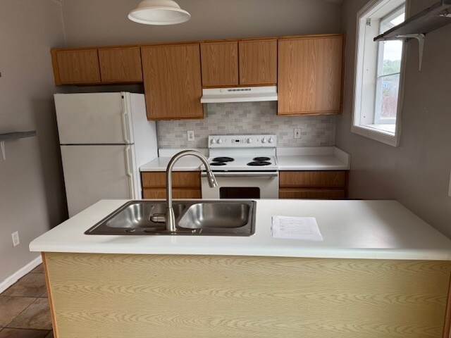 Foto del edificio - 835 Southern Charm Dr
