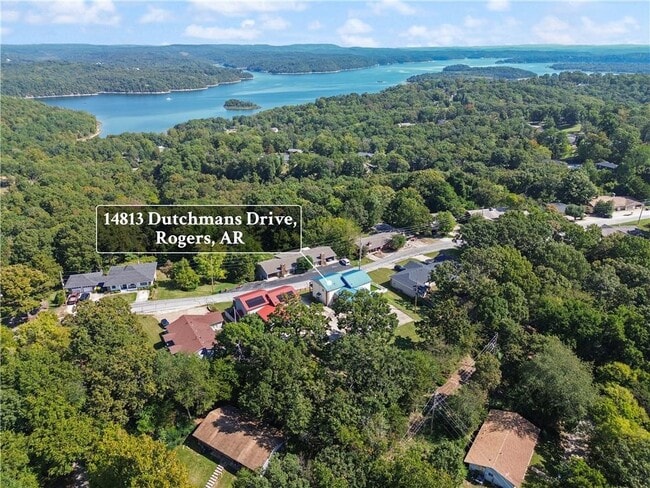 Foto del edificio - 14813 Dutchmans Dr