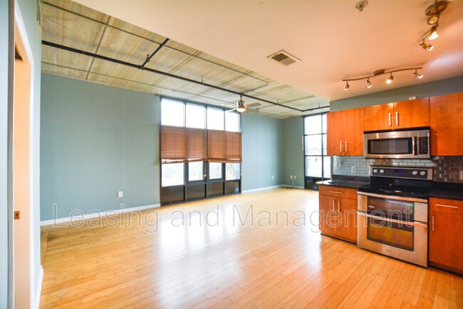 Photo - 1 Cool Blow St Apartment