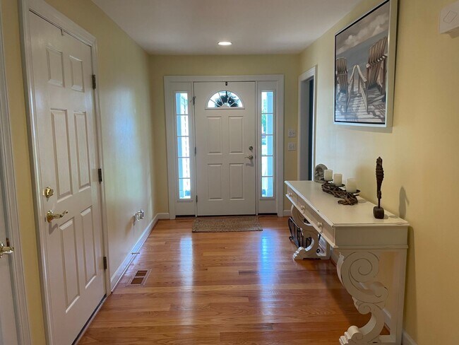 Building Photo - Discover the allure of year-round living i...