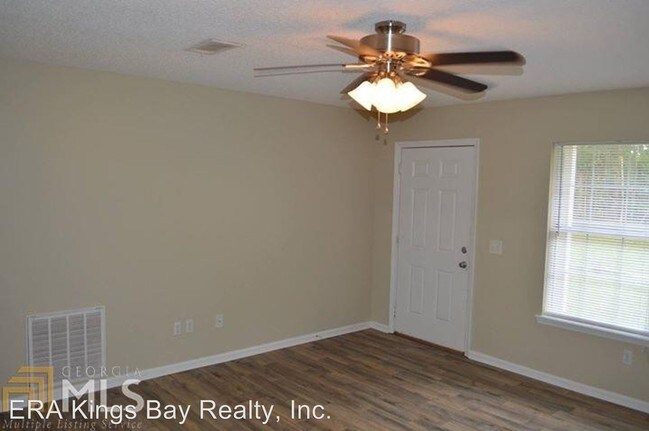 Building Photo - 3 br, 2 bath House - 707 S Satilla Street