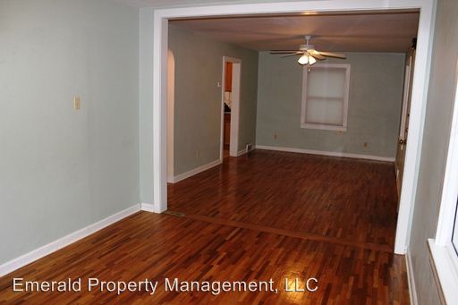 Building Photo - 604 Bertrand St