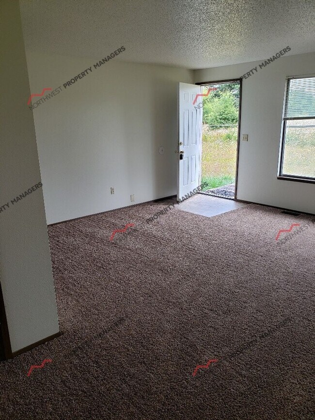 Building Photo - STATUS: AVAILABLE | R14 |  $1795