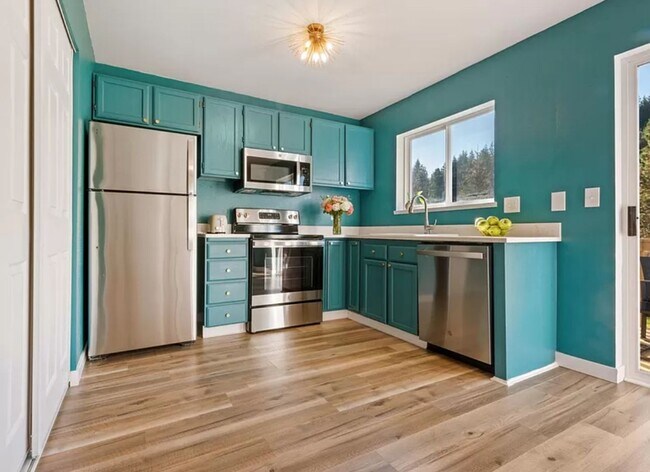 Building Photo - South Cle Elum 319