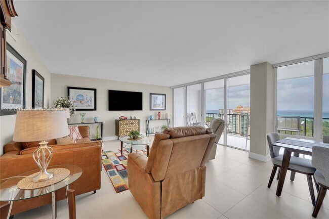 Building Photo - 936 Intracoastal Dr