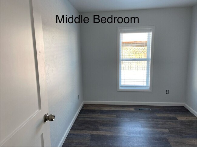 Foto del edificio - 4 Bedroom 2 Bath home in Manhattan