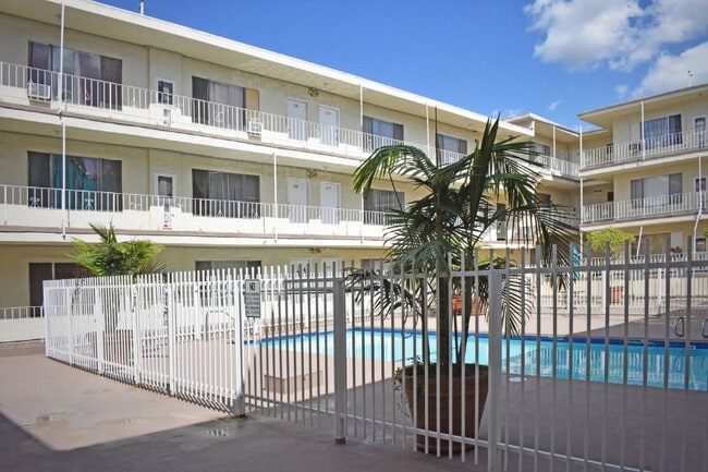 Foto del edificio - Villa Imperial Apartments