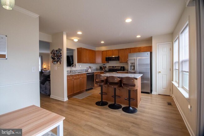 Foto del edificio - 113 Aero St