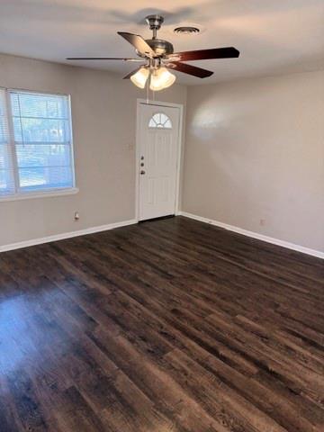 Foto del edificio - 414 E Tucker Blvd