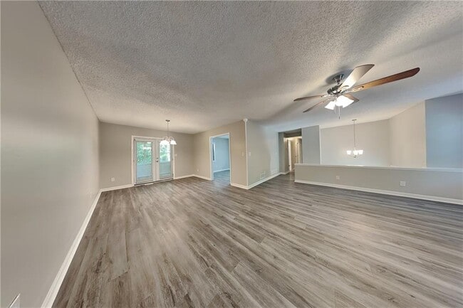 Building Photo - 4523 Hickory Grove Dr NW