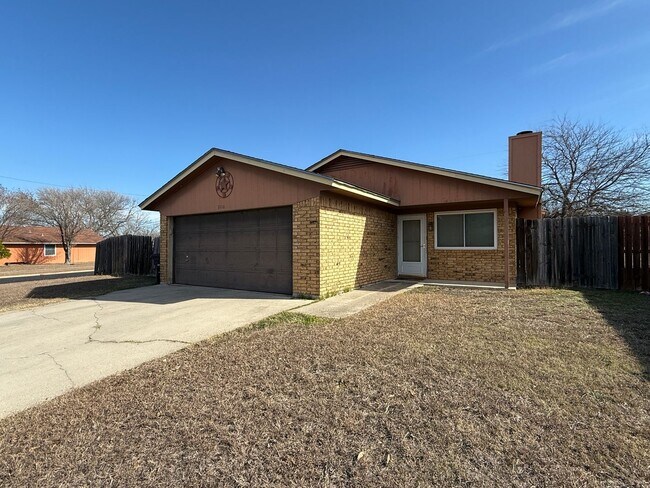 Building Photo - RENT REDUCTION & SPECIAL - AVAILABLE NOW!