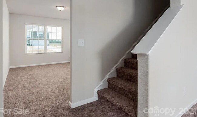 Building Photo - 1108 Creedmore Ct