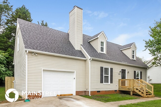 Building Photo - 1716 Carriage Cove Ln