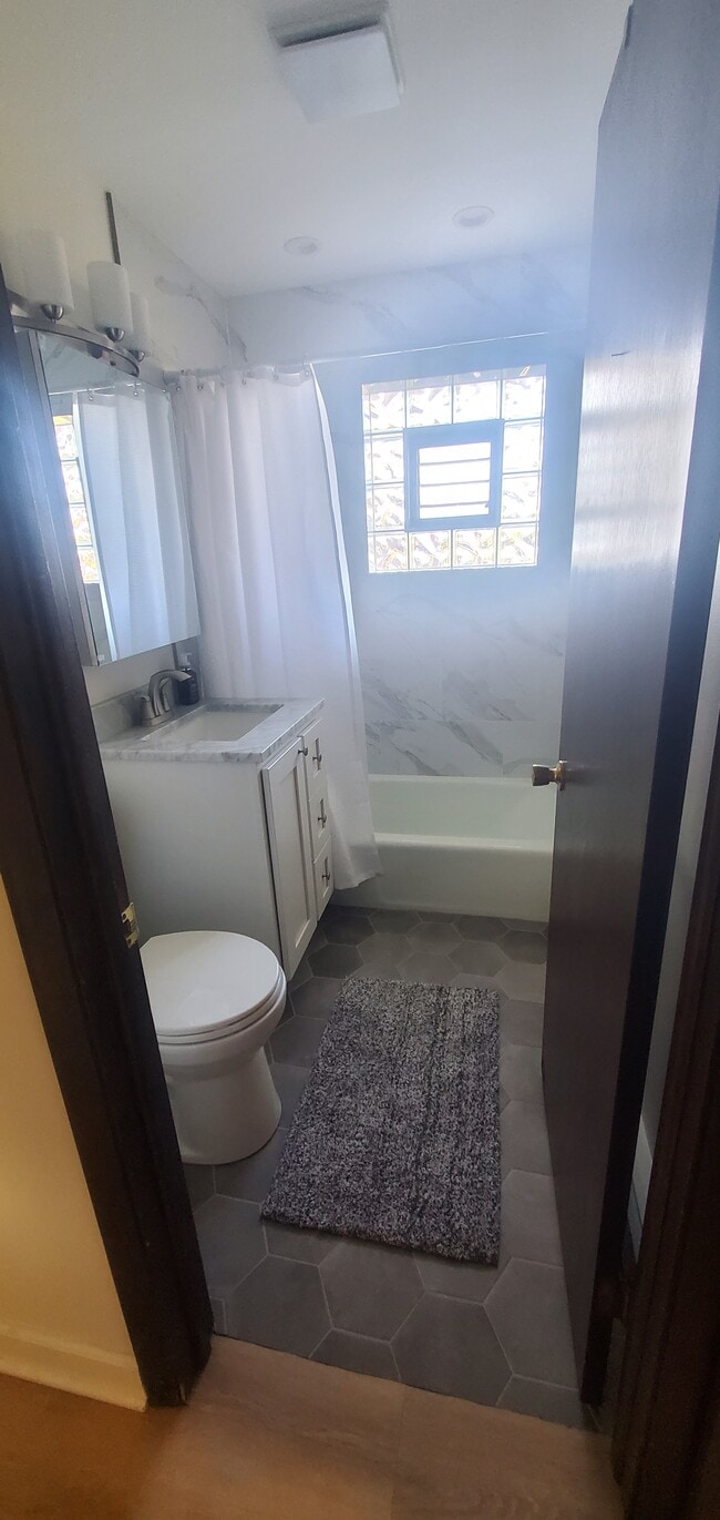 Foto del edificio - 15290 El Cameno Ter