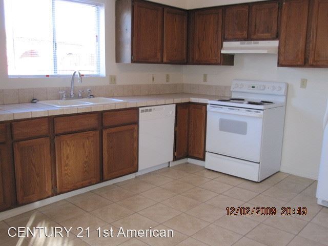 Foto del edificio - 3 br, 1.5 bath House - 6450 S. Oriole Place