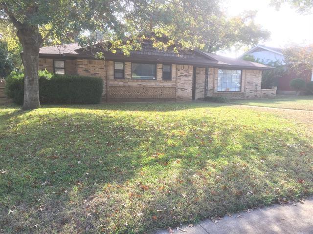 Primary Photo - 2226 Heather Glen Dr