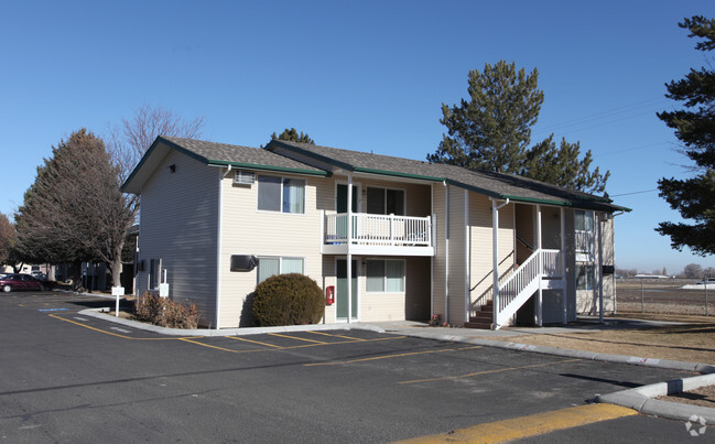 Building Photo - Sawtooth Village Apartments