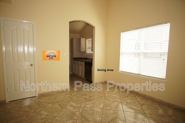 Building Photo - 5751 Sean Haggerty Dr