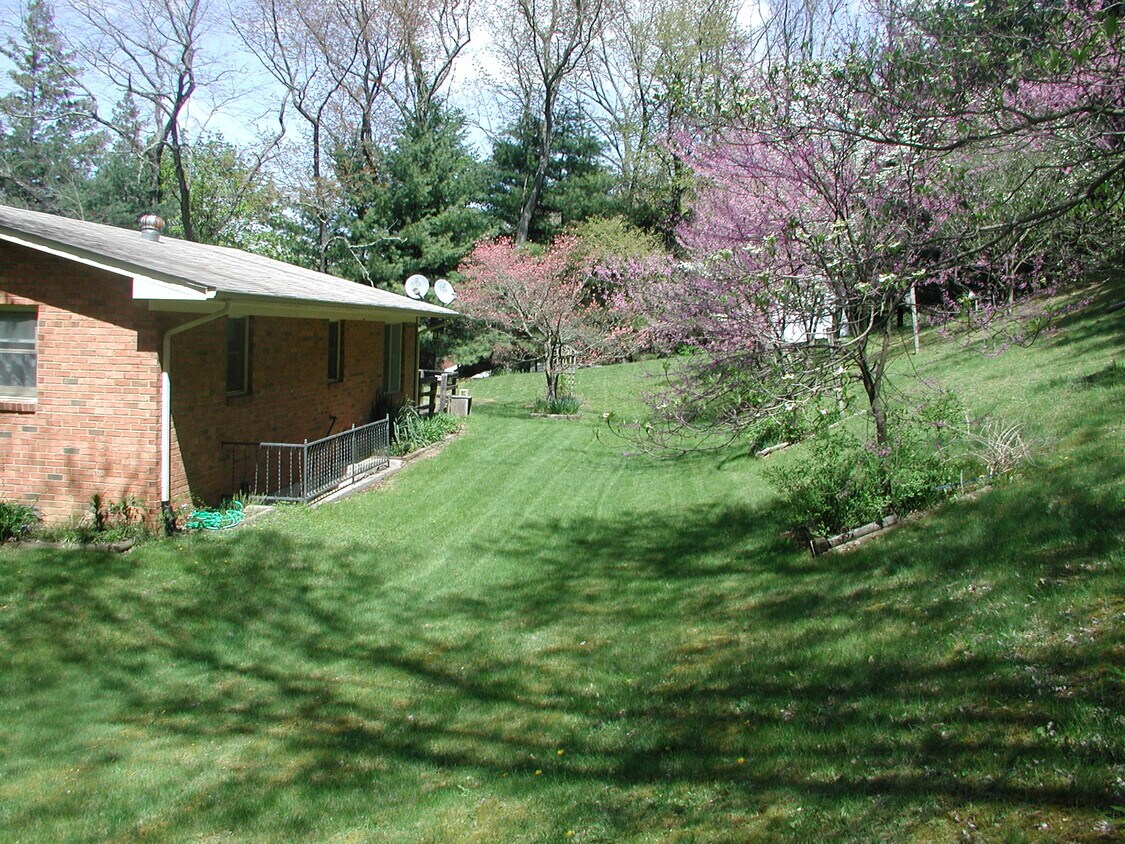 Building Photo - 148 Cherry Hill Ln