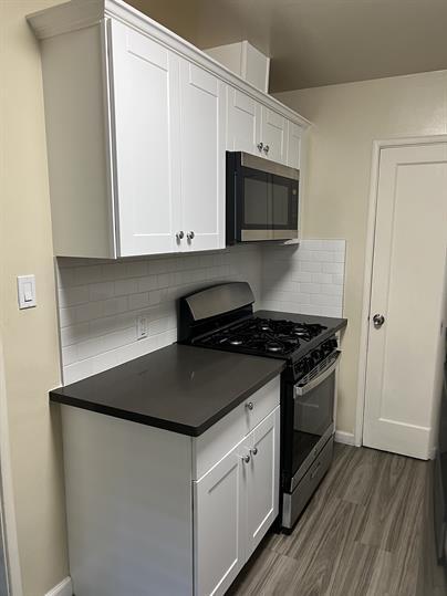 Foto del edificio - Carol Manor