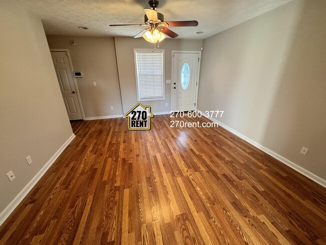 Building Photo - 140 Twin Lakes Dr