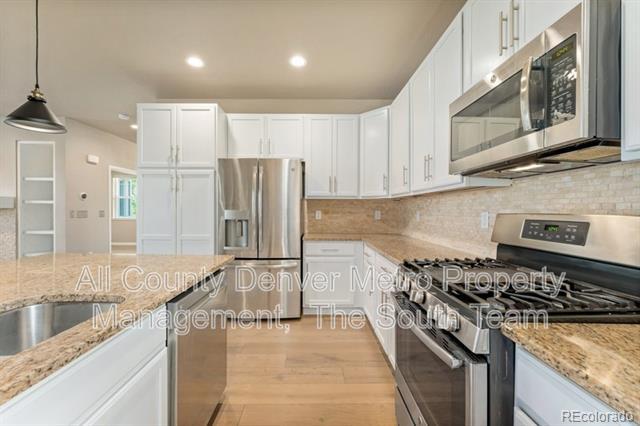 Foto del edificio - 536 E Fremont Pl
