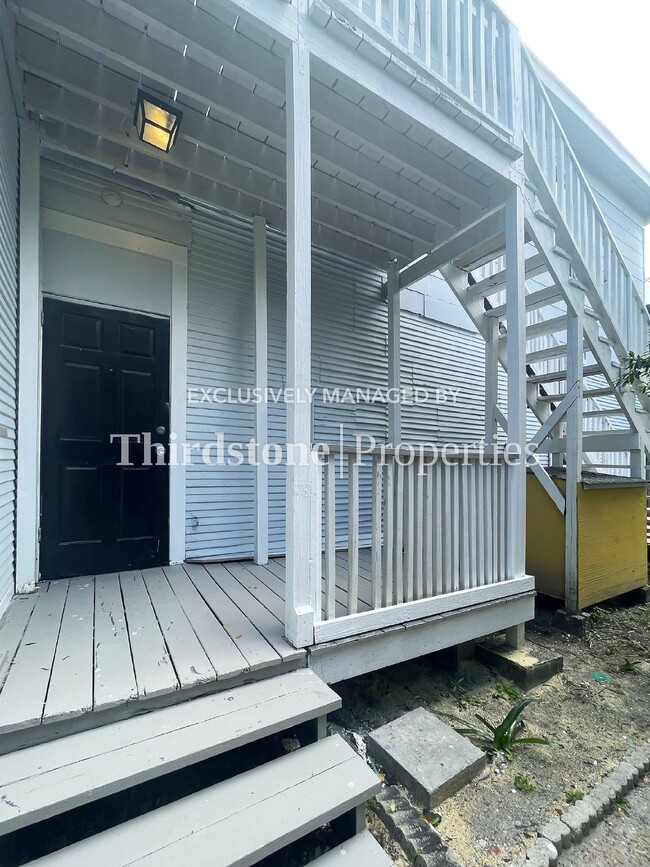 Building Photo - 1230 North Liberty Street, Unit 2, Jackson...