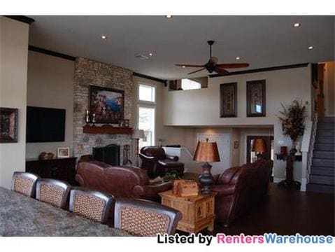 Building Photo - 806 Misty Downs Dr