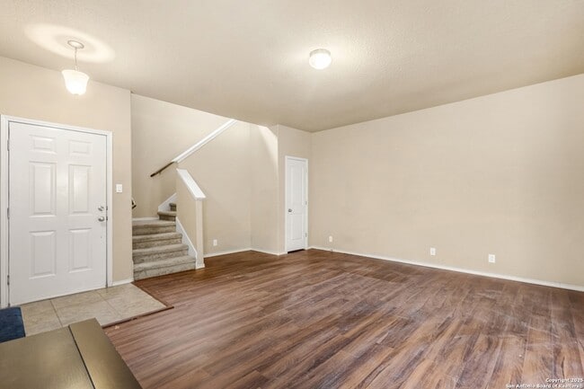 Building Photo - 7118 Sunny Day