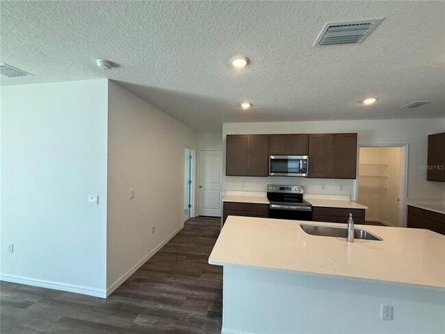 Building Photo - 32514 Weathered Oak Dr