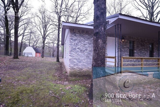 Foto del edificio - Move in special $500!!  Beautifully renova...