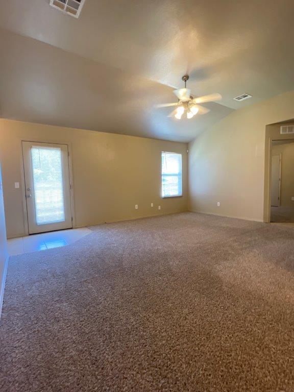 Foto del edificio - 3631 Vanguard Dr