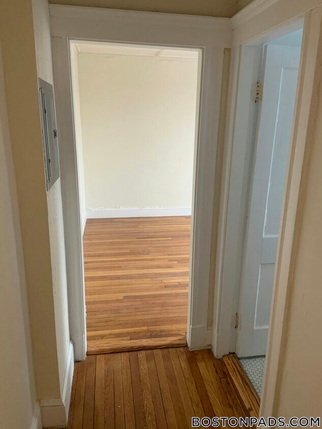 Primary Photo - 1175 Boylston St