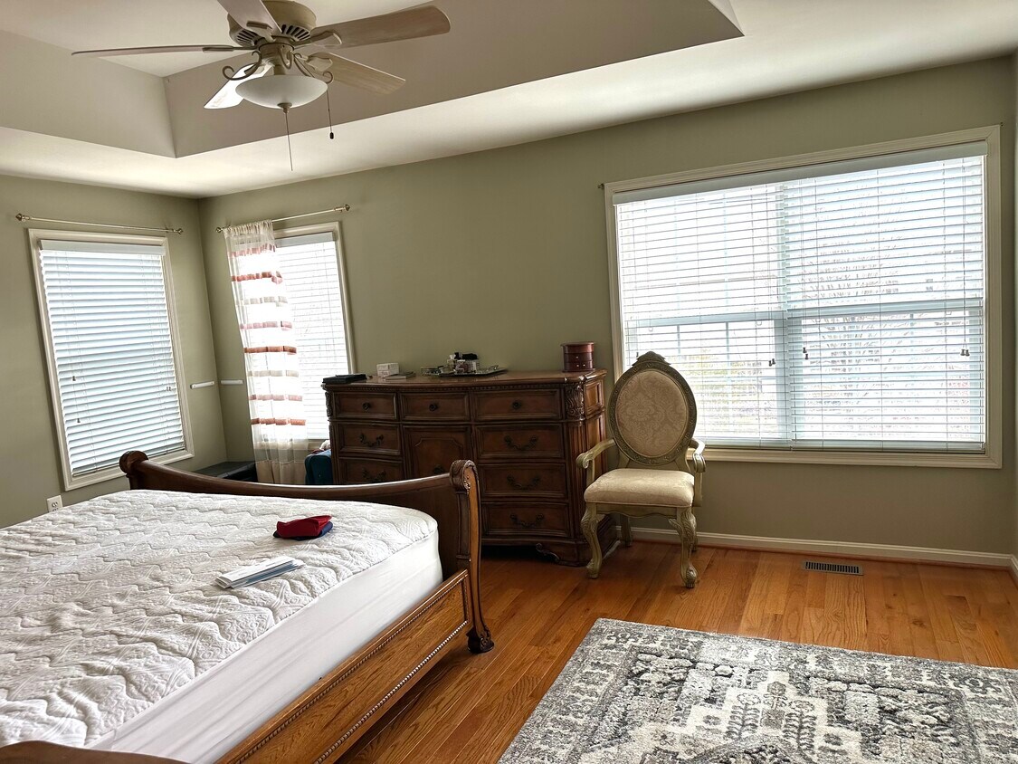 Foto del edificio - 9117 Mulder Ct